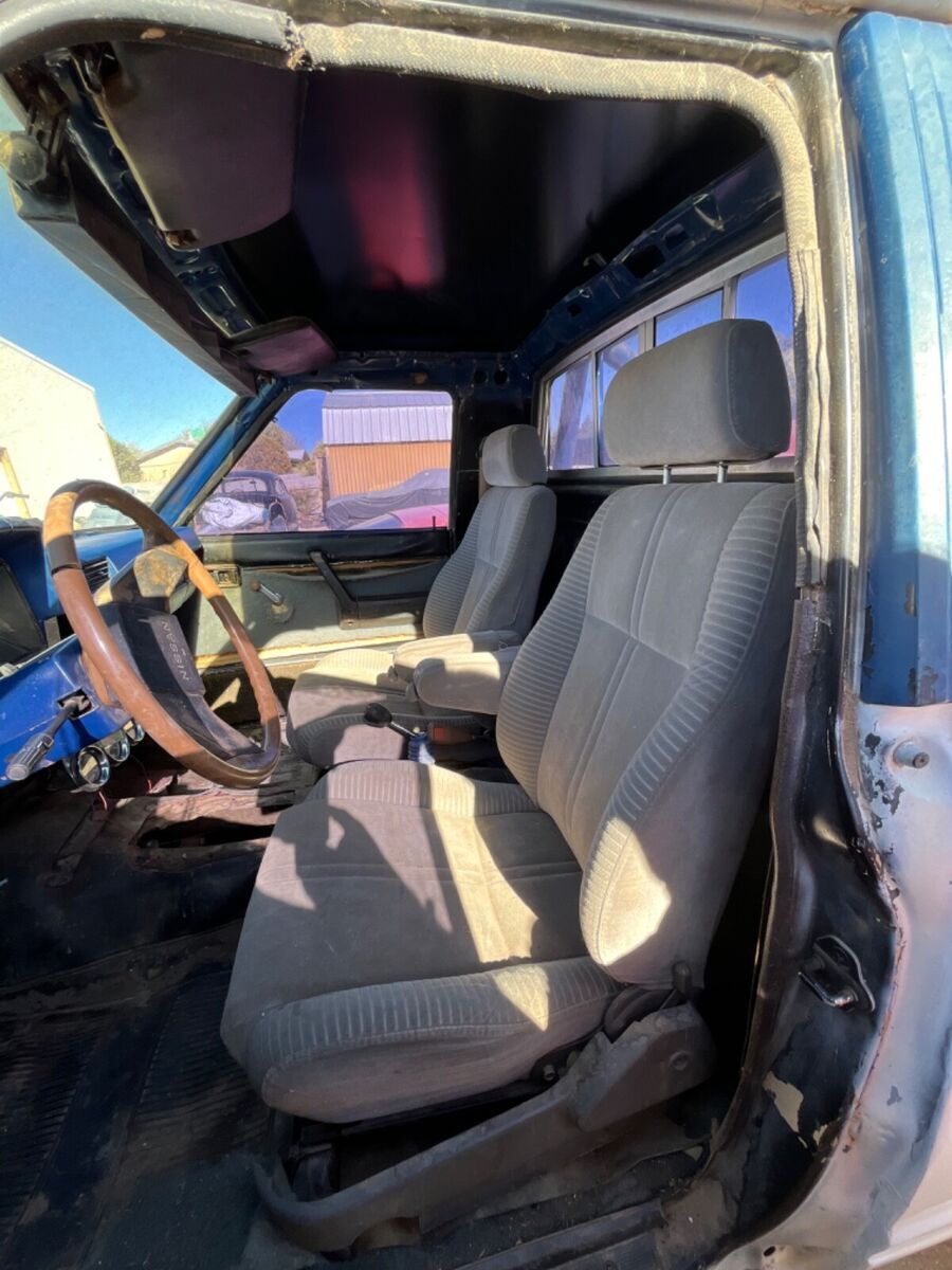 1985 Nissan Other Pickups - photo 4