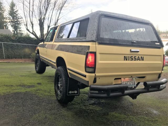 1985 Nissan 720 720 Ext Cab 5sp - photo 4