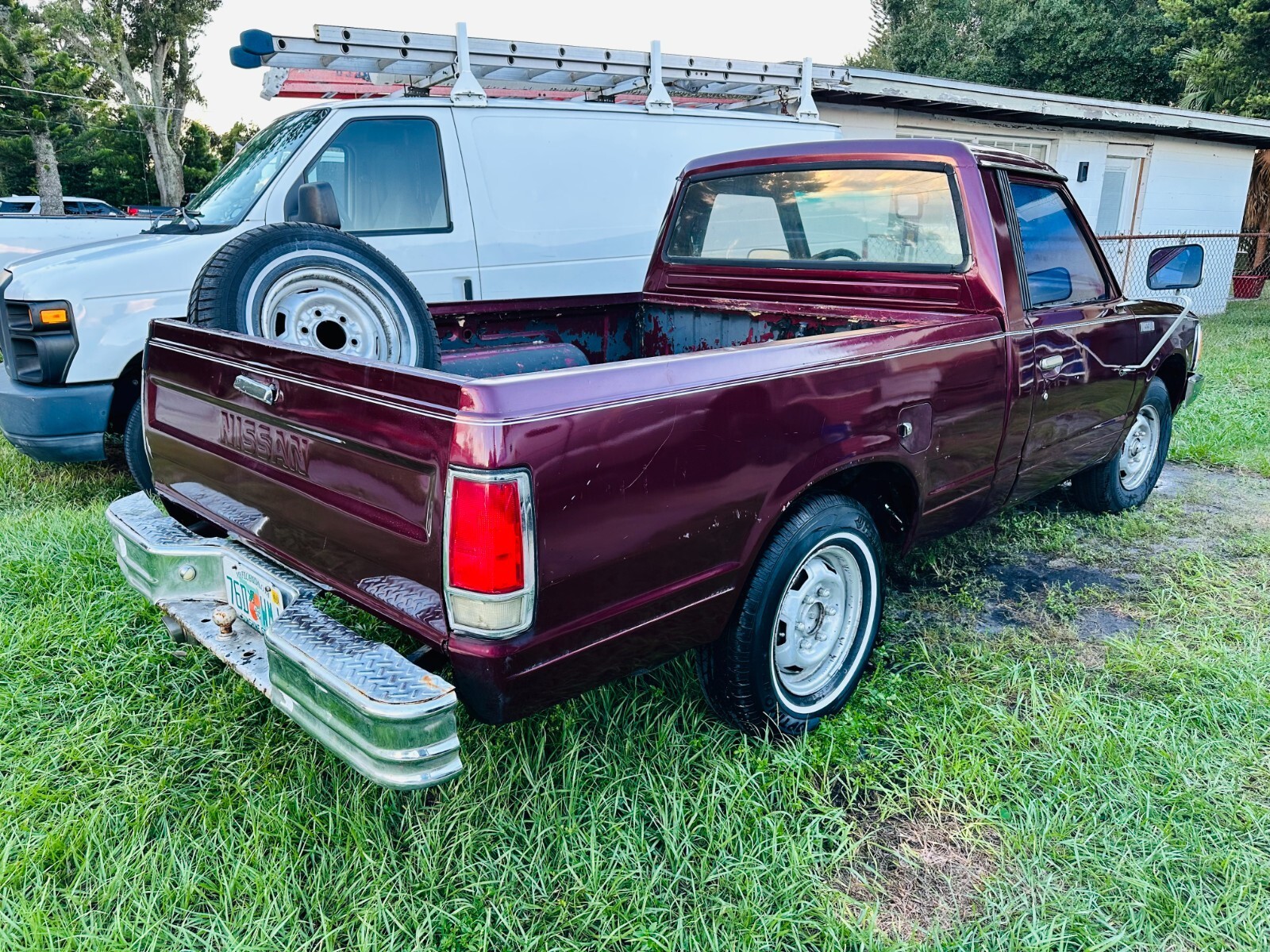 1985 Nissan 720 5.5 Feet Bed 2.0 ltr 4 cyl  95hp Manual - photo 8
