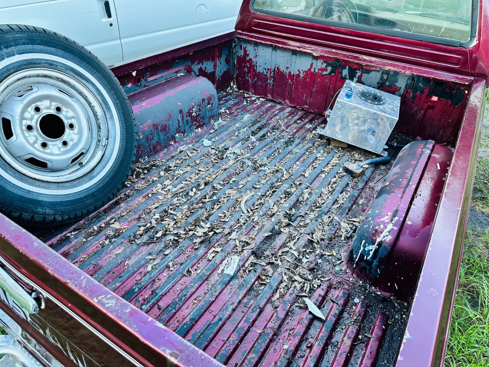 1985 Nissan 720 5.5 Feet Bed 2.0 ltr 4 cyl  95hp Manual - photo 9