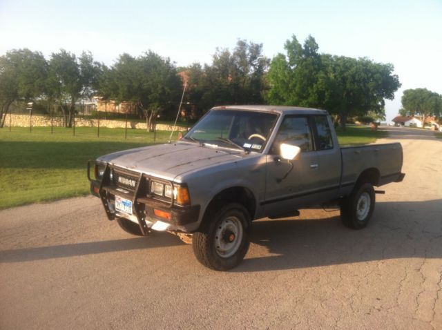 1985 Nissan Other Pickups - photo 7