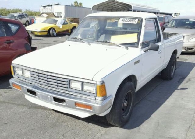 1985 Datsun Pickup 720 - photo 2