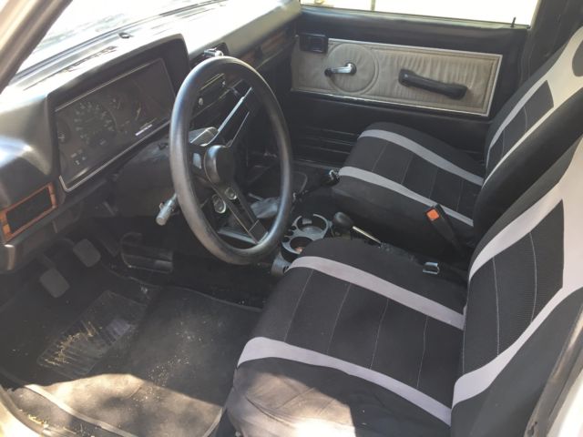 1985 Nissan Other Pickups Deluxe - photo 5