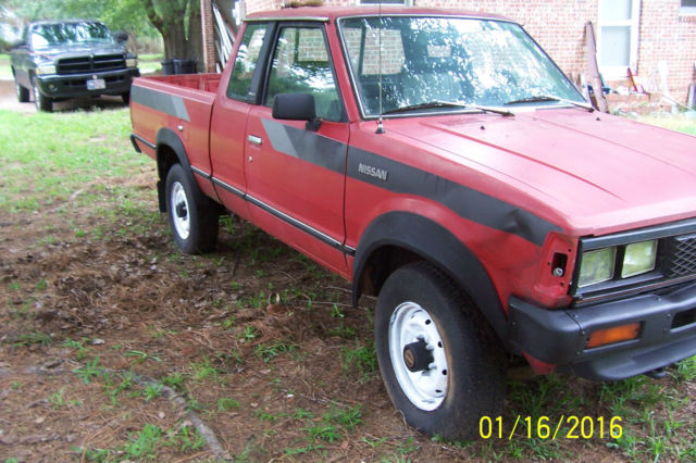 1985 Nissan Other Pickups NISSAN KING CAB ST 4X4 - photo 5