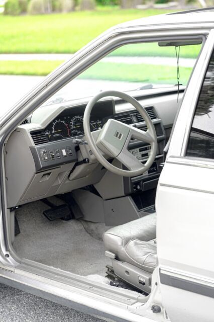 1985 Nissan Maxima - photo 7