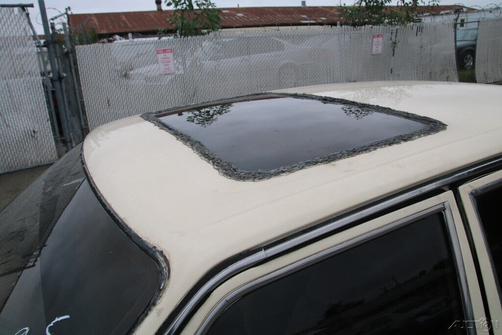 1985 Nissan Maxima GL - photo 10