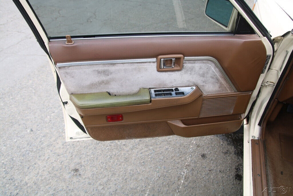 1985 Nissan Maxima GL - photo 12