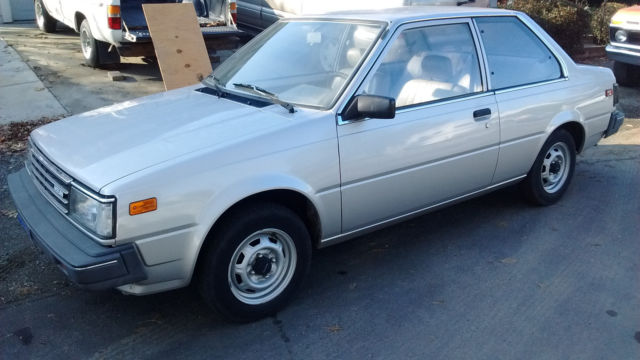 1985 Nissan Sentra 2 door - photo 4