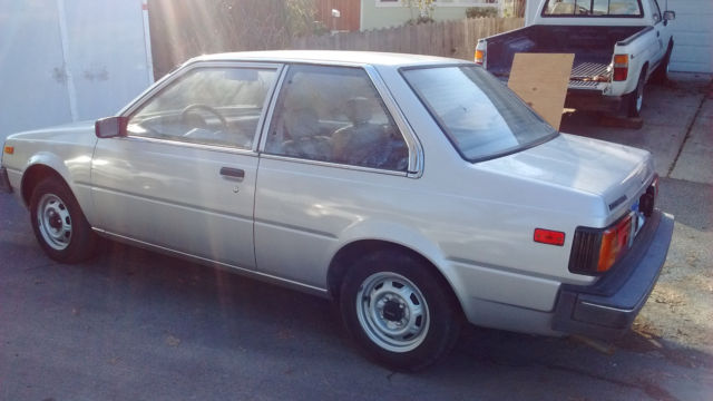 1985 Nissan Sentra 2 door - photo 3