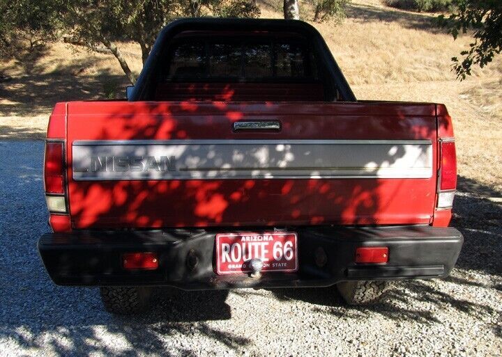 1985 Nissan Other Pickups - photo 7
