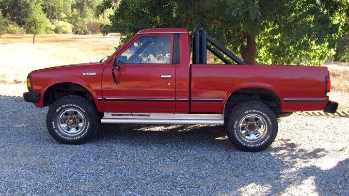 1985 Nissan Other Pickups - photo 9