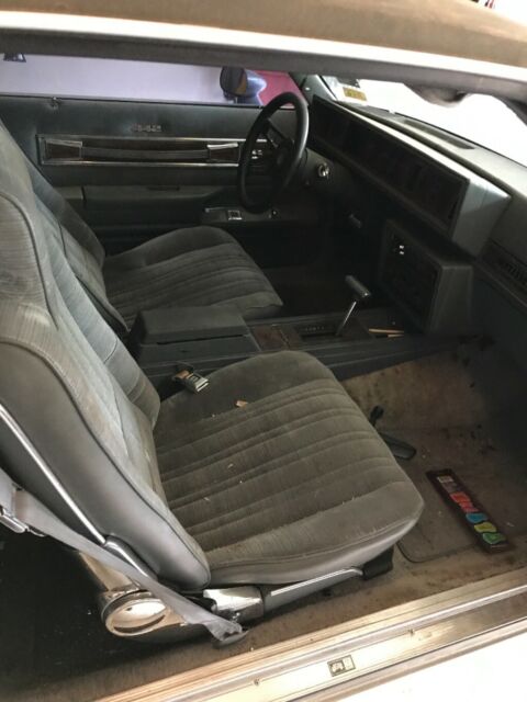 1985 Oldsmobile 442 442 Broughham - photo 5