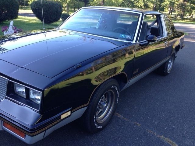 1985 Oldsmobile 442 - photo 2