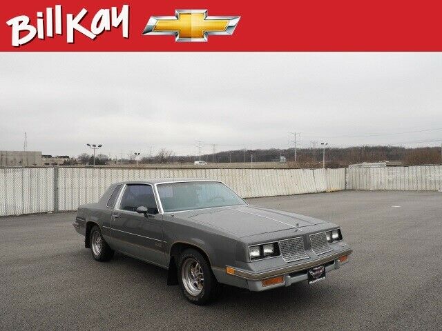 1985 Oldsmobile 630-405-22812 Miles Gray 442 2dr Coupe Automatic 1985 Oldsmobile 442 442