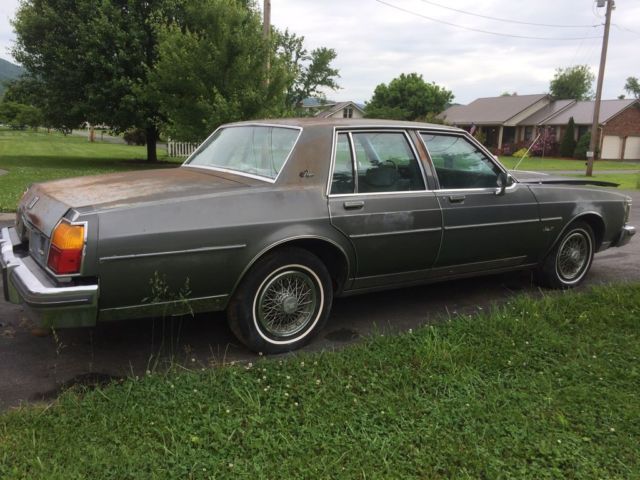 1985 Oldsmobile Eighty-Eight - photo 4