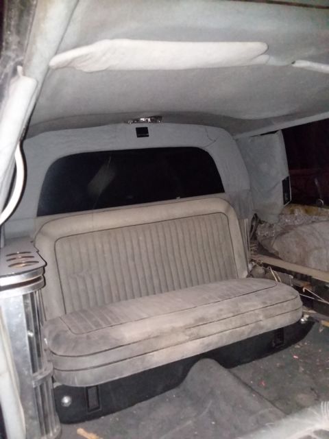 1985 Oldsmobile Ninety-Eight limo - photo 10
