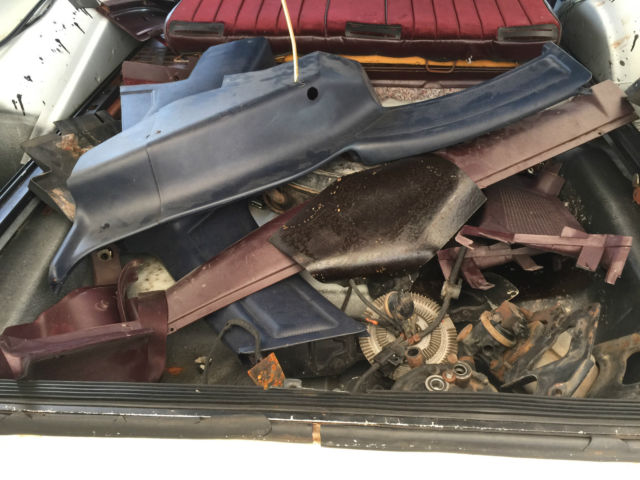 1985 Oldsmobile Custom Cruiser Base Wagon 4-Door - photo 8