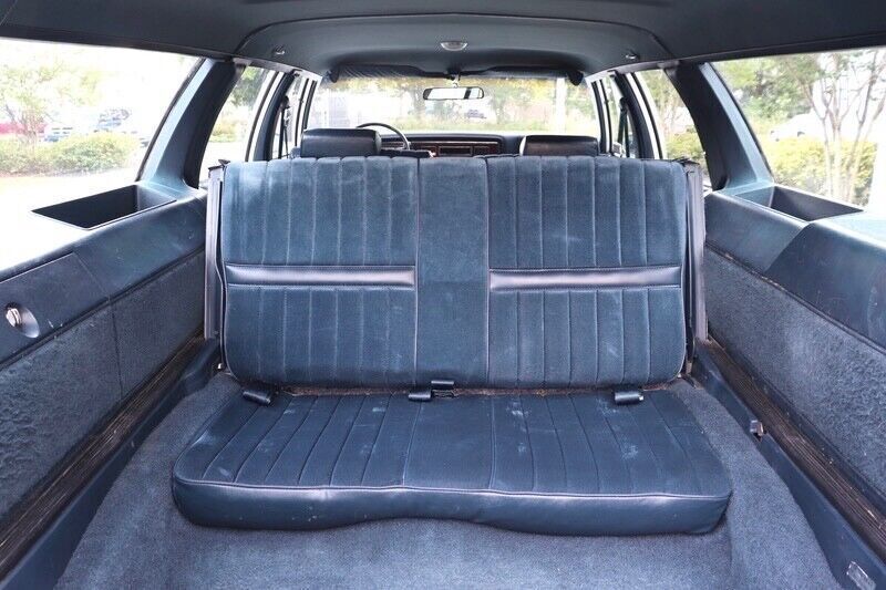1985 Oldsmobile Custom Cruiser - photo 7