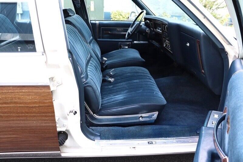 1985 Oldsmobile Custom Cruiser - photo 9