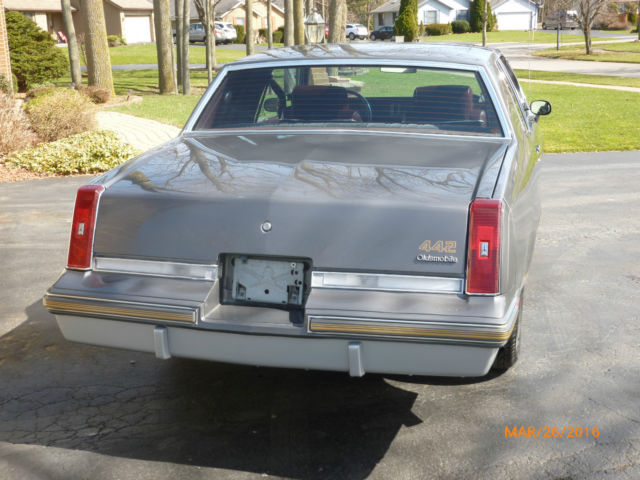 1985 Oldsmobile 442 - photo 8
