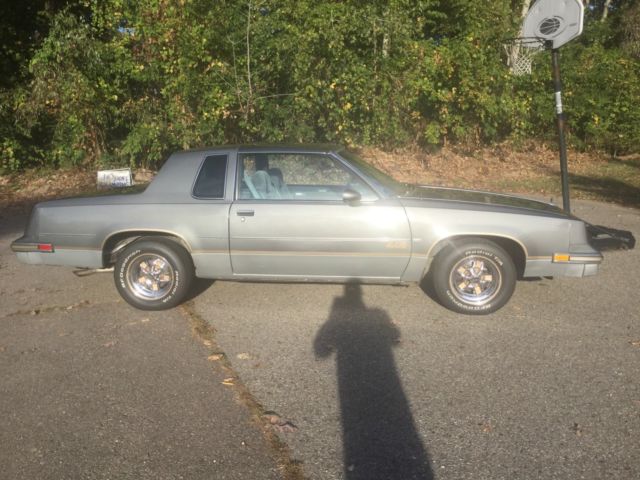 1985 Oldsmobile Cutlass 442 - photo 9