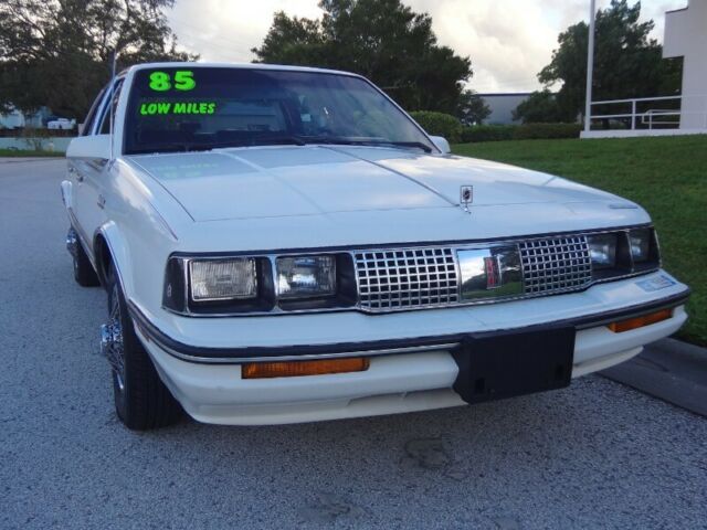 1985 Oldsmobile Cutlass Brougham Sedan - photo 5
