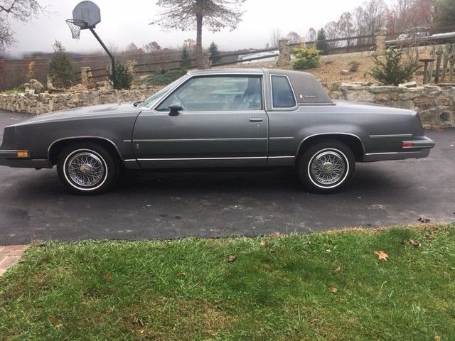 1985 Oldsmobile Cutlass - photo 2