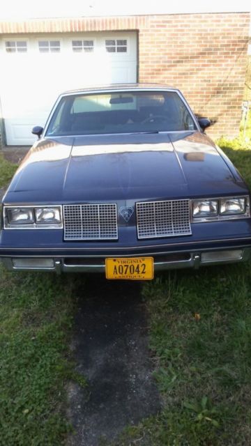 1985 Oldsmobile Cutlass Base Coupe 2-Door