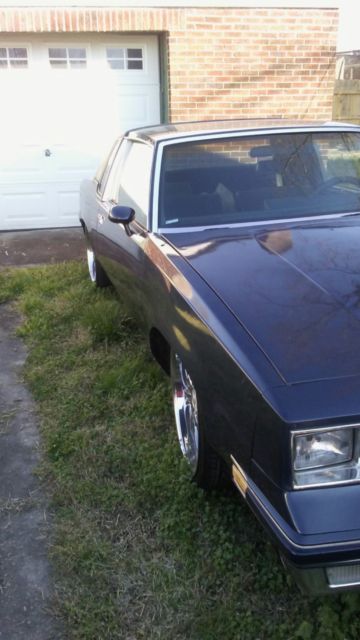1985 Oldsmobile Cutlass Base Coupe 2-Door - photo 3