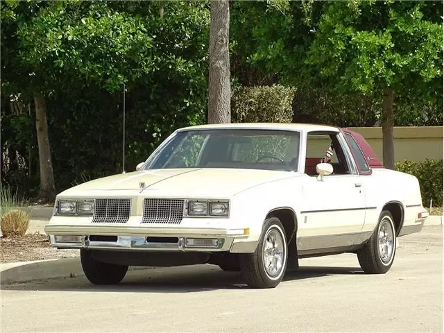 1985 Oldsmobile Cutlass VERY LOW MILES