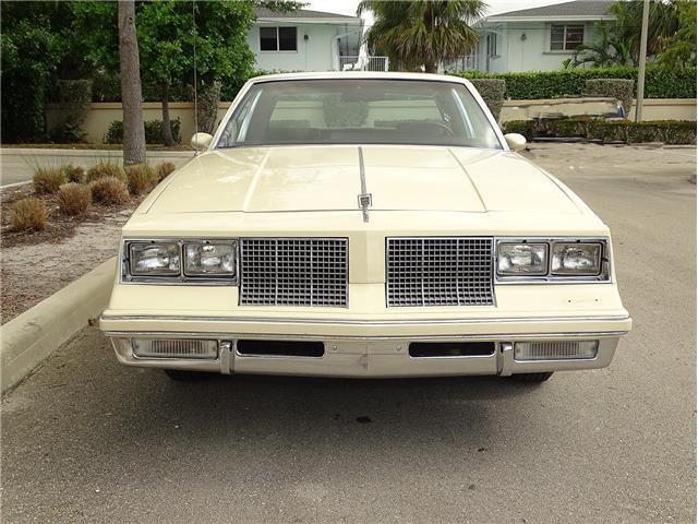 1985 Oldsmobile Cutlass VERY LOW MILES - photo 11