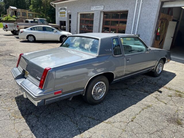 1985 Oldsmobile Cutlass BROUGHAM - photo 5