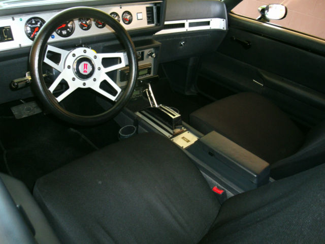 1985 Oldsmobile Cutlass Supreme - photo 13