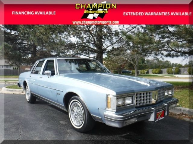 1985 Oldsmobile Eighty-Eight 4dr Sedan Royale Brougham - photo 4