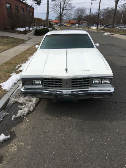 1985 Oldsmobile Eighty-Eight brougham