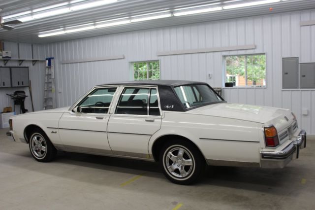 1985 Oldsmobile Eighty-Eight - photo 2