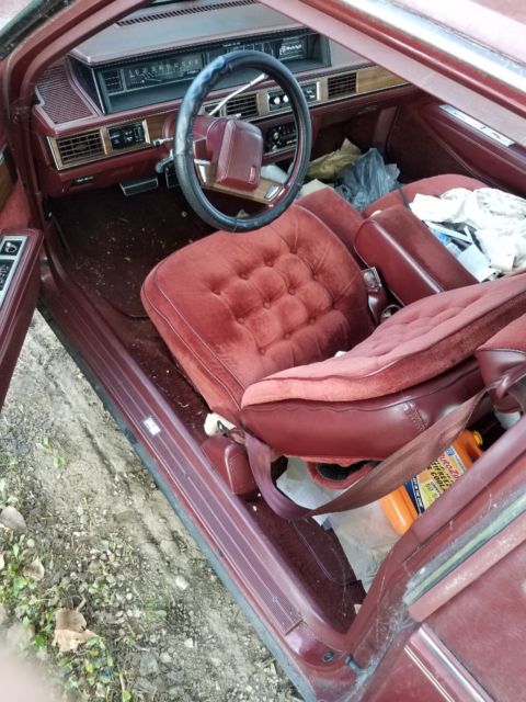 1985 Oldsmobile Other Regency Sedan 2-Door - photo 8