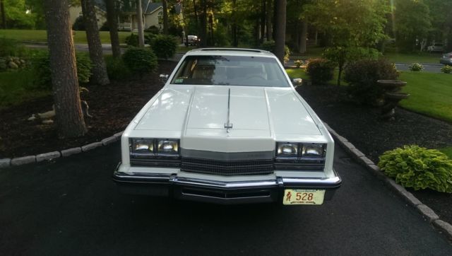 1985 Oldsmobile Toronado Caliente - photo 2