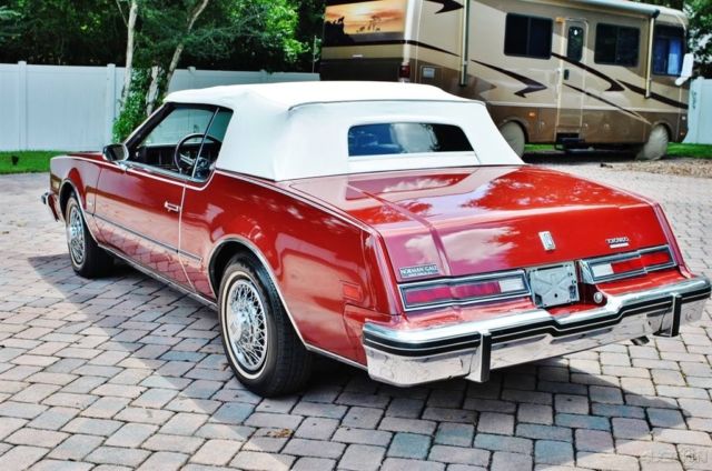1985 Oldsmobile Toronado Brougham Convertible - photo 12