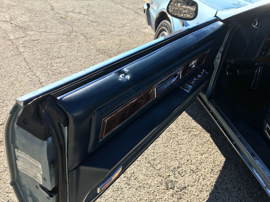 1985 Oldsmobile Toronado BROUGHAM - photo 11