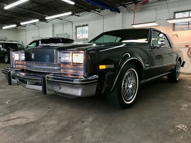 1985 Oldsmobile Toronado - photo 3