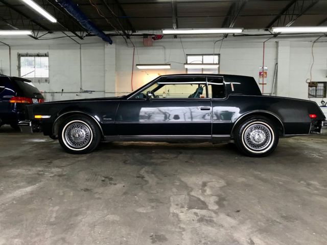 1985 Oldsmobile Toronado - photo 7