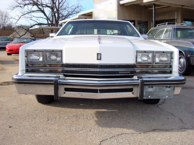 1985 Oldsmobile Toronado Brougham - photo 5