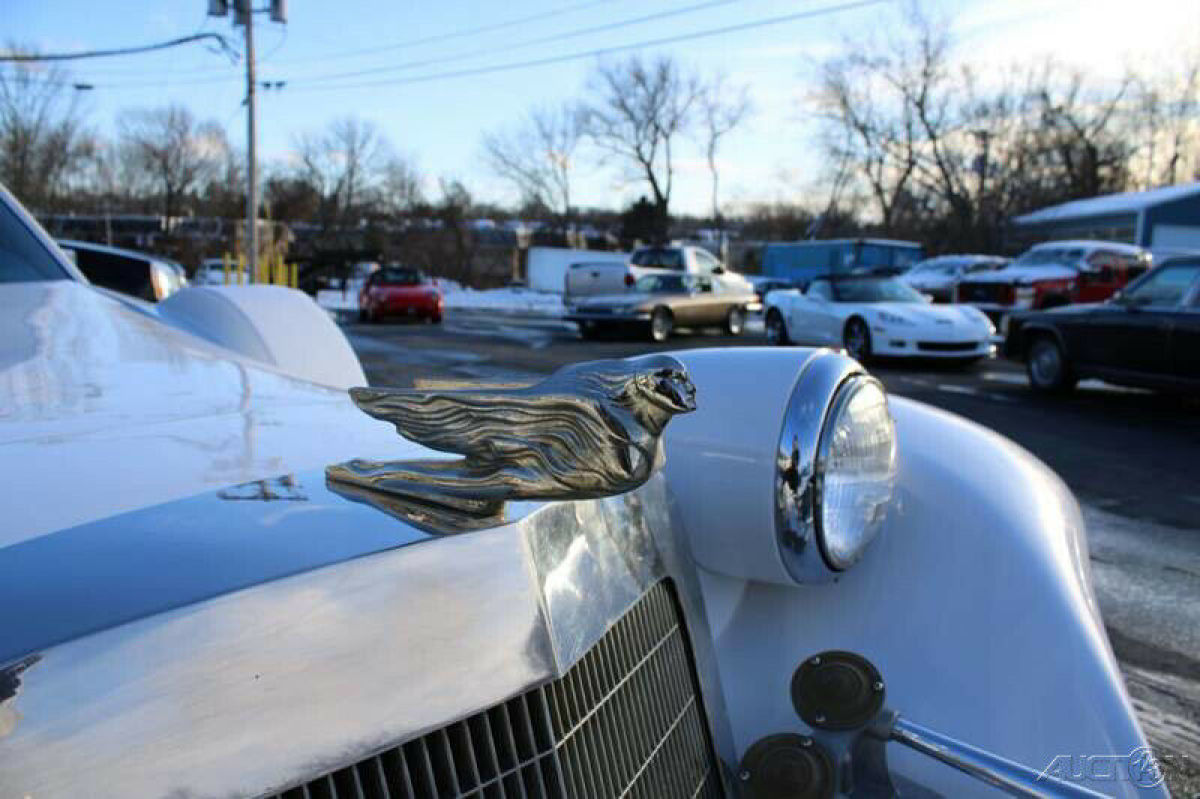 1985 Lincoln Town Car Excalibur Limo - photo 13