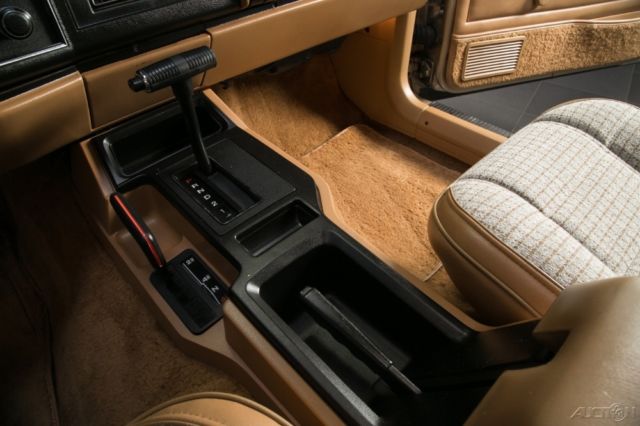 1985 Jeep Cherokee Pioneer - photo 11