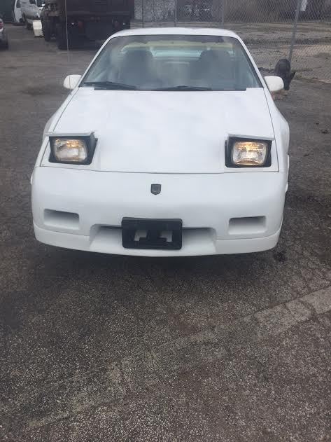 1985 Pontiac Fiero - photo 4