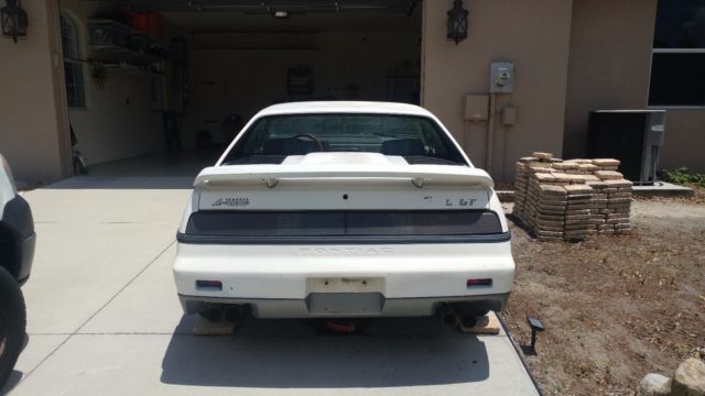 1985 Pontiac Fiero GT - photo 8