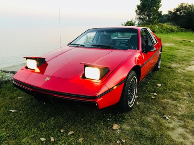 1985 Pontiac Fiero 2M4 - photo 9