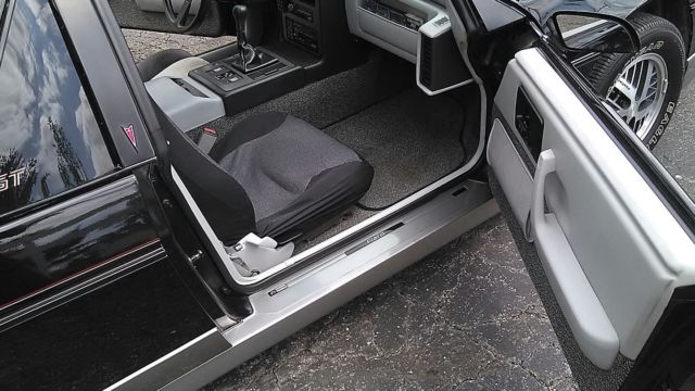 1985 Pontiac Fiero gt - photo 10
