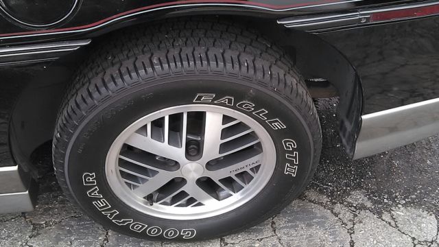 1985 Pontiac Fiero gt - photo 11